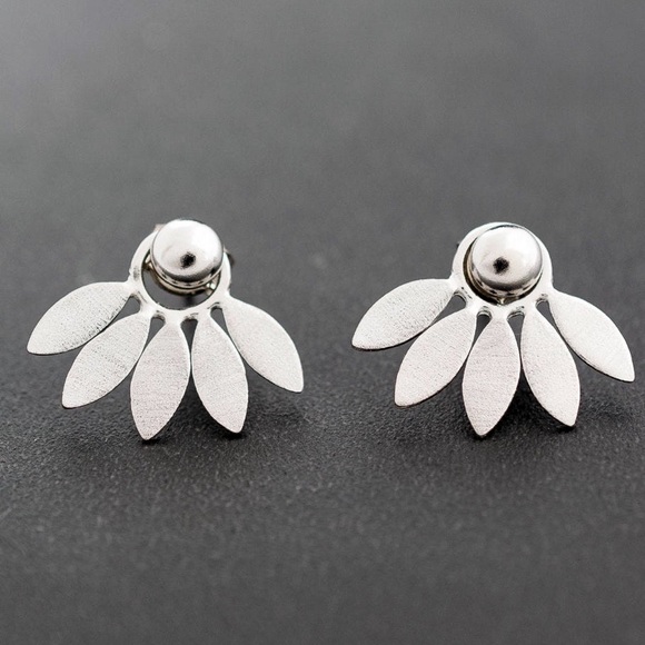 LAST ONE! Silver Round Studs/Petal Earring Jackets - Picture 4 of 7